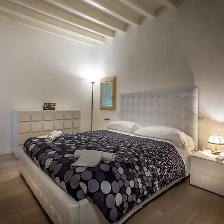 Relais Martinez * Florencia